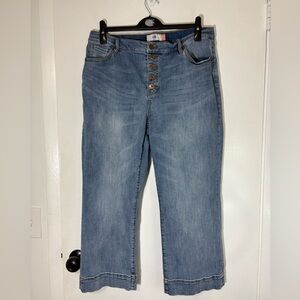 Cabi Womens Palm Beach Crop Jeans Button Fly Wide Leg Comfy Cute Denim Size 16